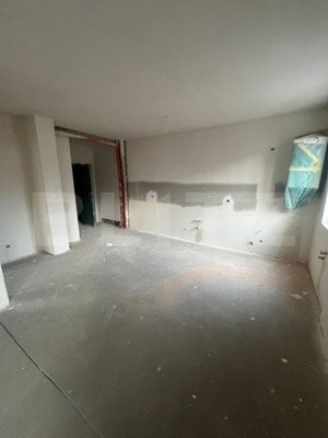 Apartament cu 3 camere, 58 mp, zona Vivo