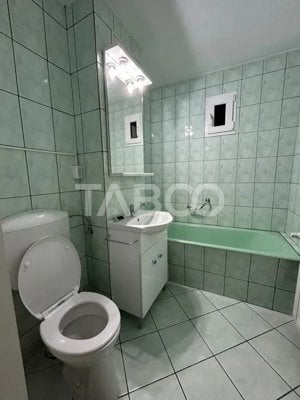 Apartament 2 camere de inchiriat decomandat 60 mp zona Central Sibiu - imagine 8