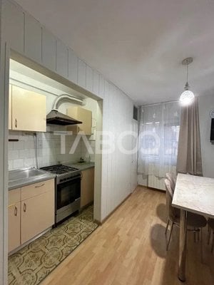 Apartament 2 camere de inchiriat decomandat 60 mp zona Central Sibiu - imagine 3