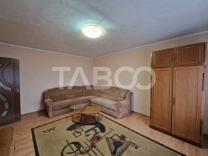 Apartament 3 camere de inchiriat 2 balcoane lift Terezian Sibiu - imagine 4