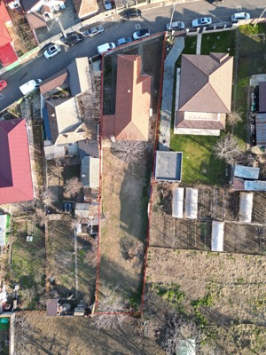 Teren cu casa Palazu mare