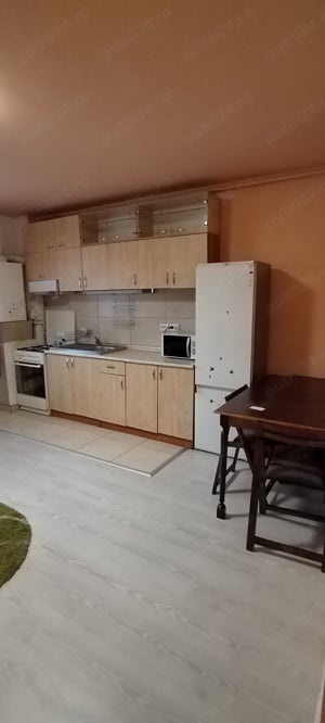 Vand apartament cu doua dormitoare,zona Petrom Baciu - imagine 3