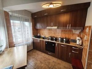 Apartament decomandat cu 4 camere, 80 mp, zona Nufarul - imagine 7