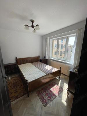 Apartament 3 camere -zona centrala -et 2 - imagine 3