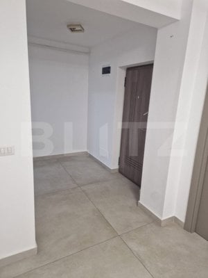 Inchiriere spatiu comercial, de 35 mp, zona Burdujeni - imagine 3