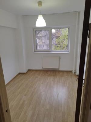 Apartament 3 camere, 72 mp, Bd Chisinau, Str Herta, Arena Nationala. - imagine 6