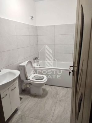 Apartament 3 camere, decomandat, mobilat, zona Dambovita - imagine 9