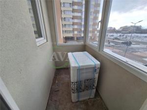 Apartament 3 camere decomandat zona Nord - imagine 9