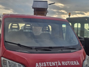 autoutilitara transport masini avariate - imagine 3 autoutilitara transport masini avariate - imagine 3