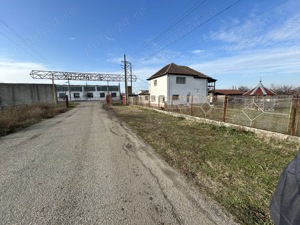 Vand teren intravilan,zona industriala,st.16,8 ha. + 8 ha.agricol,in Sanicolau Mare, la DN6,la sosea - imagine 4