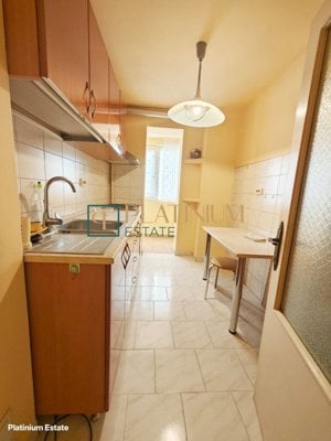 P4459 Apartament cu 3 camere DECOMANDAT, zona Bucovina