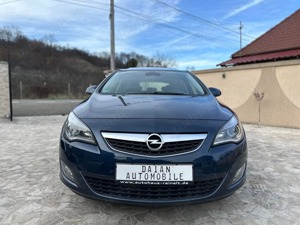 OPEL ASTRA 1,6 benzina-124000 km-cutie de viteză automată-garanție 12 luni  - imagine 2
