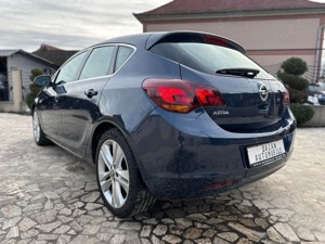OPEL ASTRA 1,6 benzina-124000 km-cutie de viteză automată-garanție 12 luni  - imagine 4
