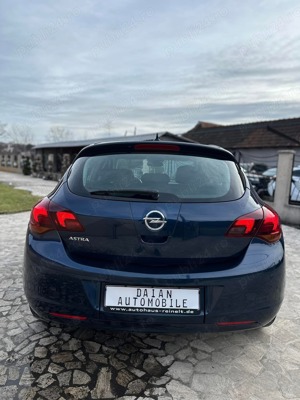 OPEL ASTRA 1,6 benzina-124000 km-cutie de viteză automată-garanție 12 luni  - imagine 6