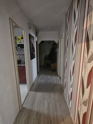 De vânzare un apartament spațios cu 3 camere ,2 b i in Tudor - imagine 4