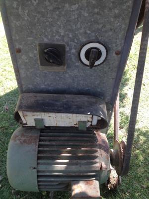 Machina electrica cu motor trifazat  - imagine 2