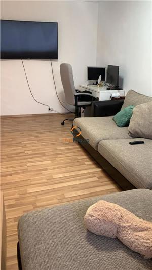 Apartament 2 camere decomandat etaj 1 zona Lipovei - imagine 19