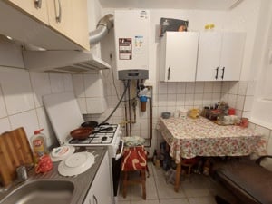 Loc în cameră pentru o fată în apartament la parter vilă, Centru intrare separată, lânga UMF- N.Leon - imagine 4