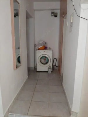 Loc în cameră pentru o fată în apartament la parter vilă, Centru intrare separată, lânga UMF- N.Leon - imagine 8