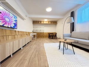 PRIMA INCHIRIERE! Apartament complet renovat, totul NOU, zona Centrala