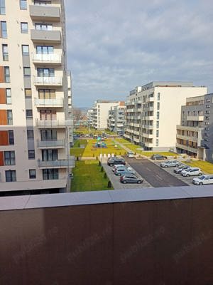 Închiriez apartament  - imagine 4