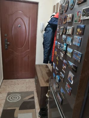 Vând apartament 2 camere Carpați 1 - imagine 5