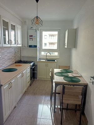 Închiriez apartament  - imagine 6