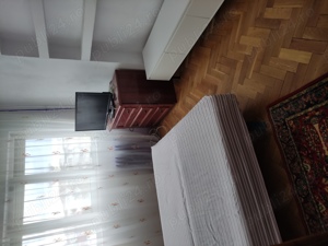 Închiriez ap 3 camere str Lacul Roșu  - imagine 9