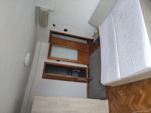 Închiriez ap 3 camere str Lacul Roșu  - imagine 2