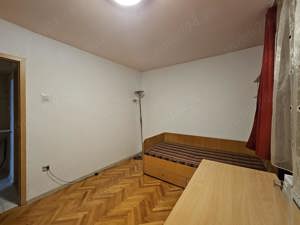 Apartament 2 camere, semidecomandat, etajul 3 din 4, zona Spitalului Județean, comision 0% - imagine 9