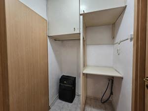 Apartament 2 camere, semidecomandat, etajul 3 din 4, zona Spitalului Județean, comision 0% - imagine 14