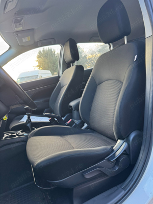 Mitsubishi ASX 1.6 DID 2017 4x4 Navigatie - imagine 8