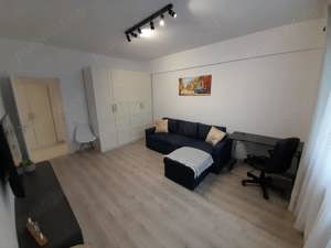 Apartament 2 camere decomandat 61mp - langa pasarela Metrou Berceni - imagine 2