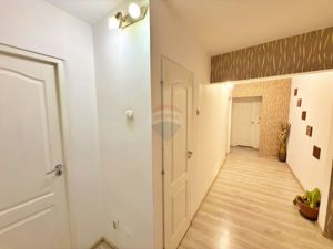 Apartament cu 3 camere de închiriat în Alfa, Arad. - imagine 12