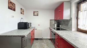 Casă renovata 2024 cu 2 apartamente - imagine 4