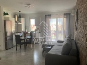 Apartament cu 3 camere, loc de parcare, in Dumbravita