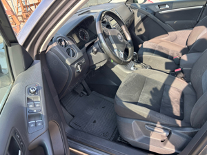 VW Tiguan - DSG - TDI - 4x4  - 2011 09 - Trapa Panoramica - imagine 11