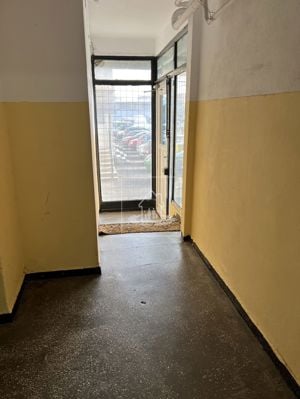 Apartament 4 camere decomandate 4 balcoane etaj 1 Str. Bâlea/Sibiu - imagine 17