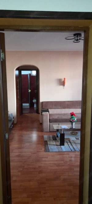 Apartament 2 camere Cugir ultracentral mobilat liber  - imagine 3