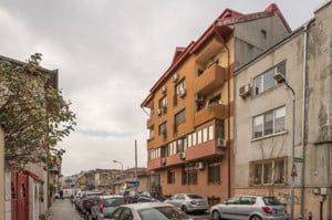 Apartament primitor de 4 camere cu terasă și 3 băi, Moșilor - Eminescu! - imagine 13