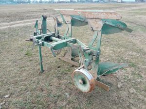 Plug reversibil 2 brazde  - imagine 2