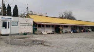 Standuri Spatii comerciale de inchiriat Bacau, Republicii 161 - imagine 1