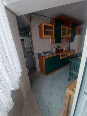 Apartament 3 camere si boxa etaj 9 din 11 zona ULTRACENTRAL  - imagine 5