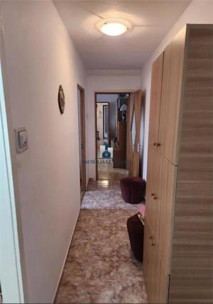 Inchiriere Apartament 3 Camere Semidecomandat Berceni-Vatra Dornei - imagine 6