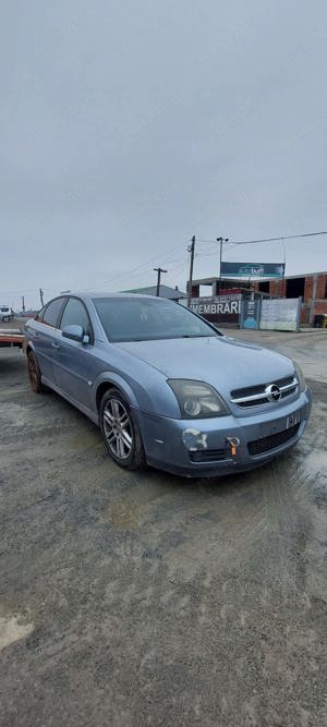 Dezmembrez Opel Vectra C 2.2 MOTORINA 2003 - imagine 3