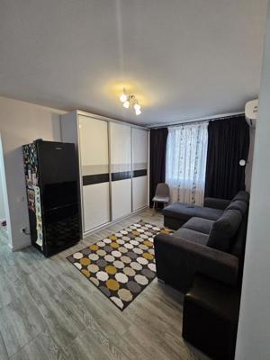 Apartament 4 camere de vanzare Raul Doamnei - imagine 4