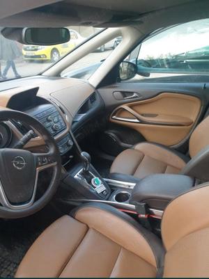 Opel Zafira C Tourer 1.4 benzină cu turbină + GPL  - imagine 5