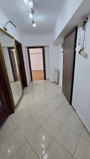 Apartament 3 camere 2 bai Bulevardul Decebal - imagine 4