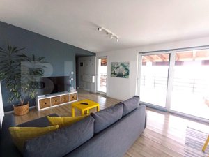 Apartament de vanzare, Zona Modern, 3 Camere, 2 bai, 68 mp utili + 70 mp terasa - imagine 5