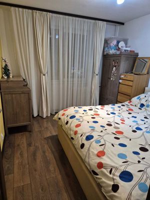 apartament 3 camere zona Dristor - RM Valcea - imagine 3